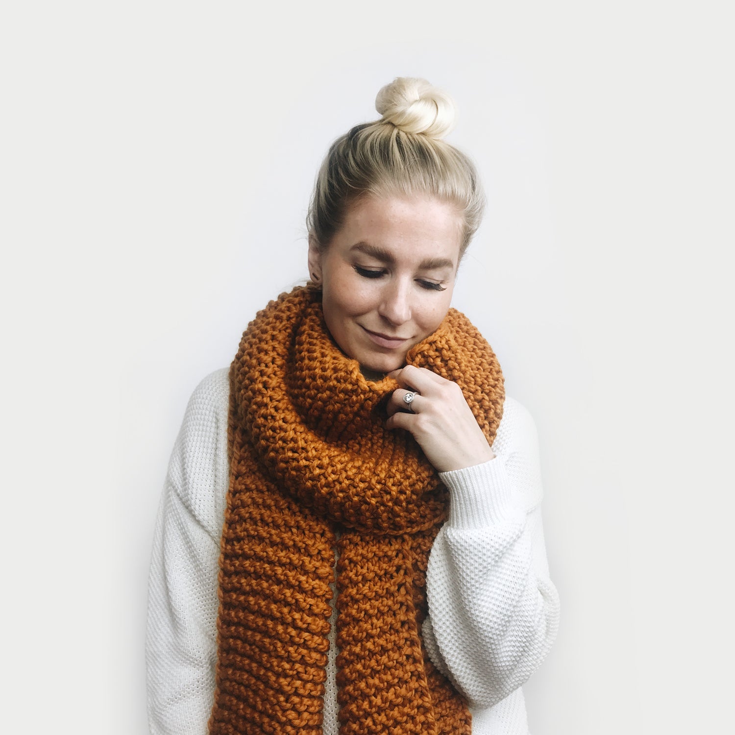 Milot Scarf