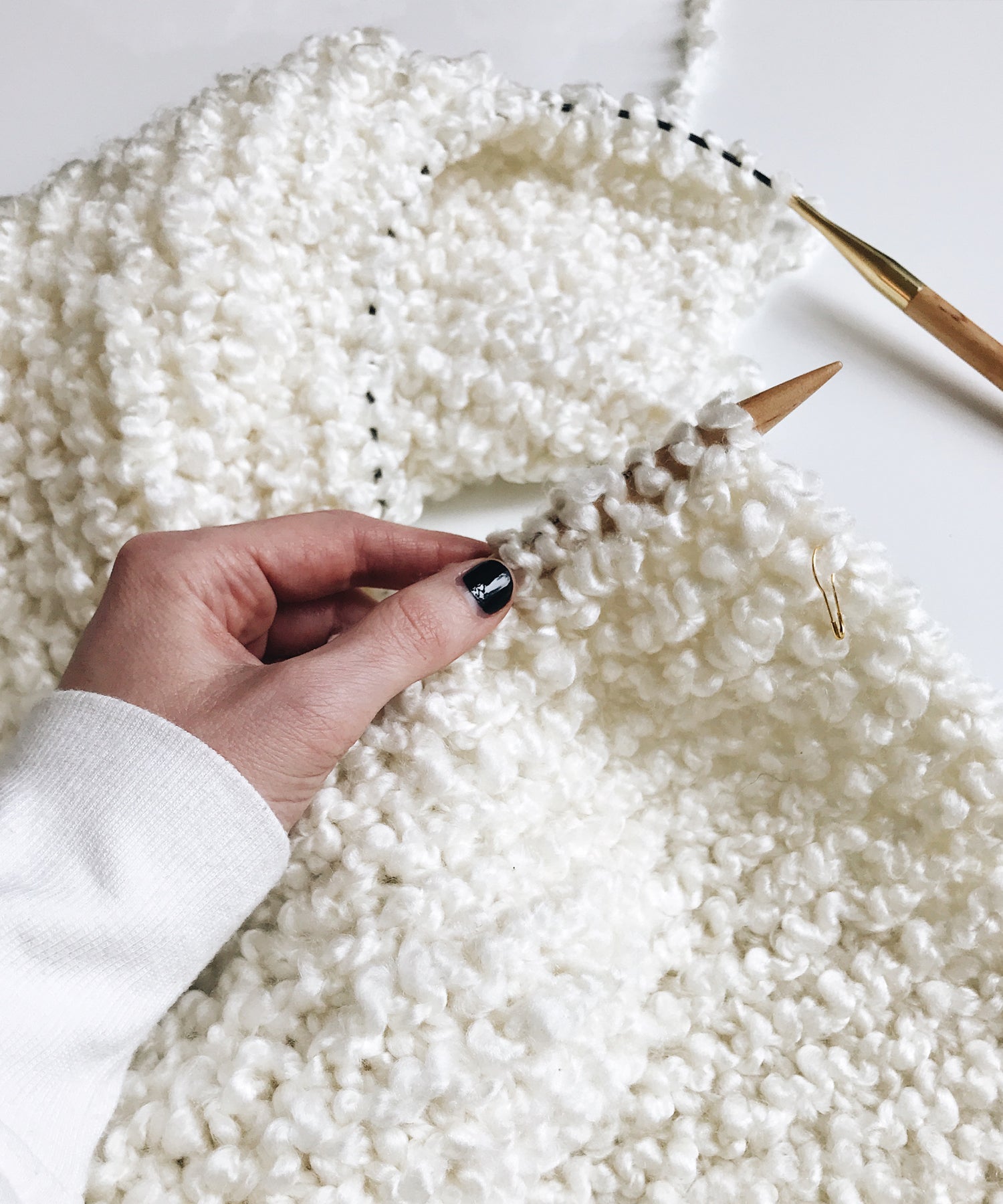 Bouclé Blanket